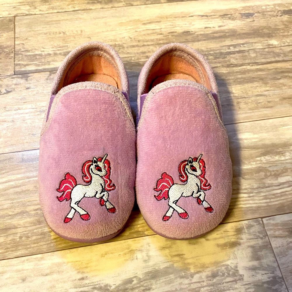 Foamtreads unicorn slippers.